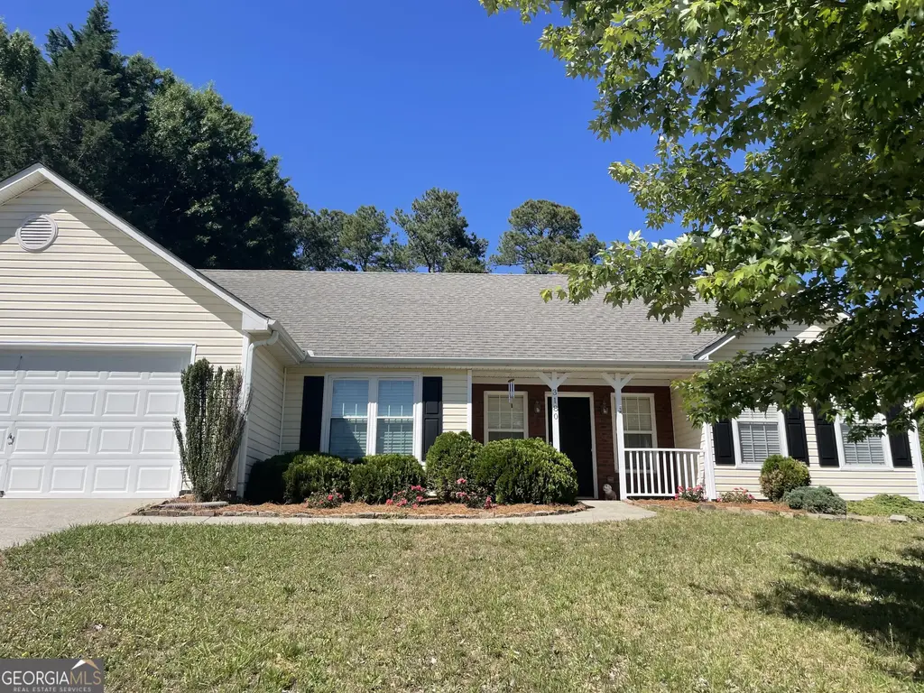 3180 Spincaster Way, Loganville