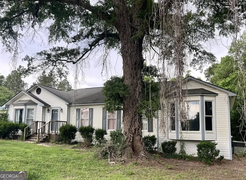 46 Ray Roderick Road, Eastman