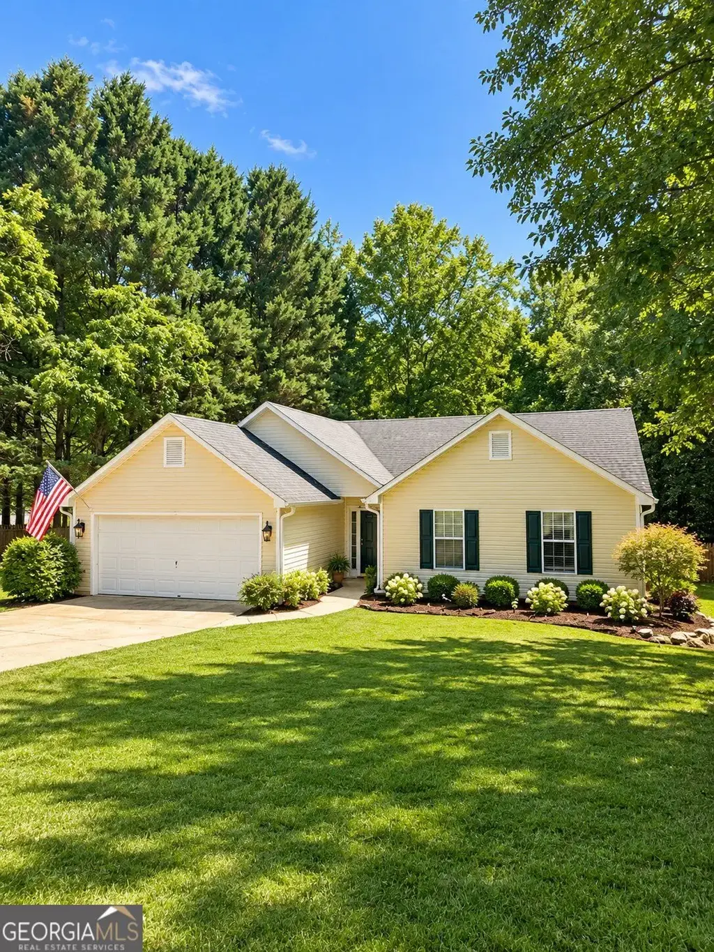 176 Flagman Street, Dawsonville