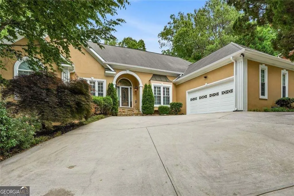 Photo of Listing #10770740
