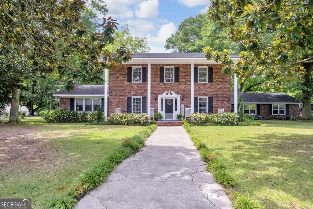 1270 Airline Goldmine Road, Canon