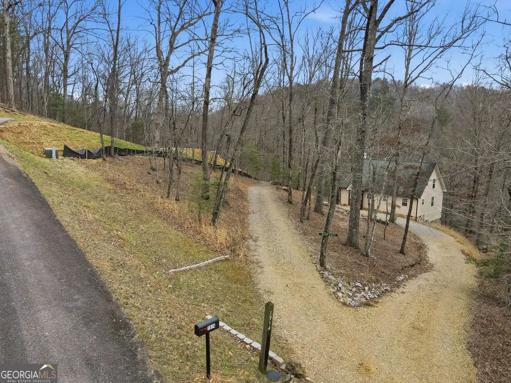 1914 Creekstone Lane, Young Harris