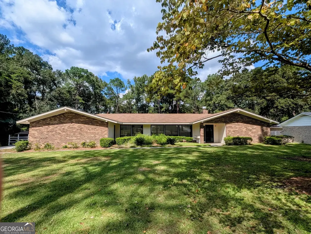 25 Golf Club Circle, Statesboro