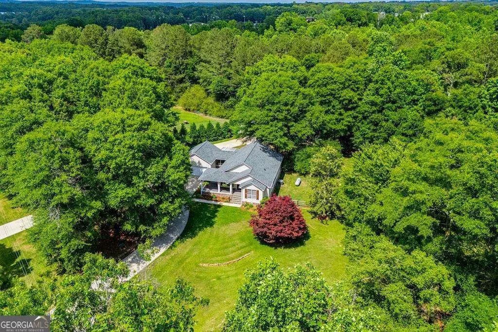 2 Pine Hill Drive, Ranburne