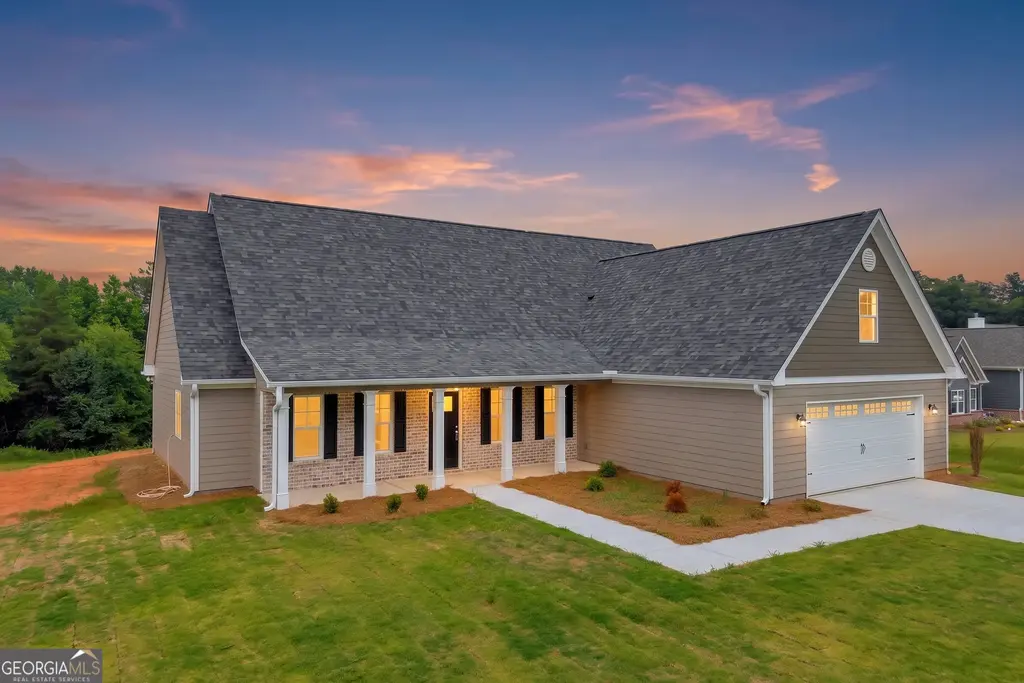 110 Sewell Road, Lavonia