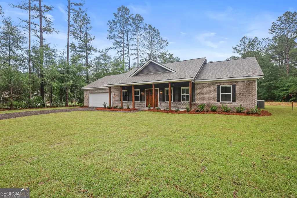 112 Dixie Drive, Springfield