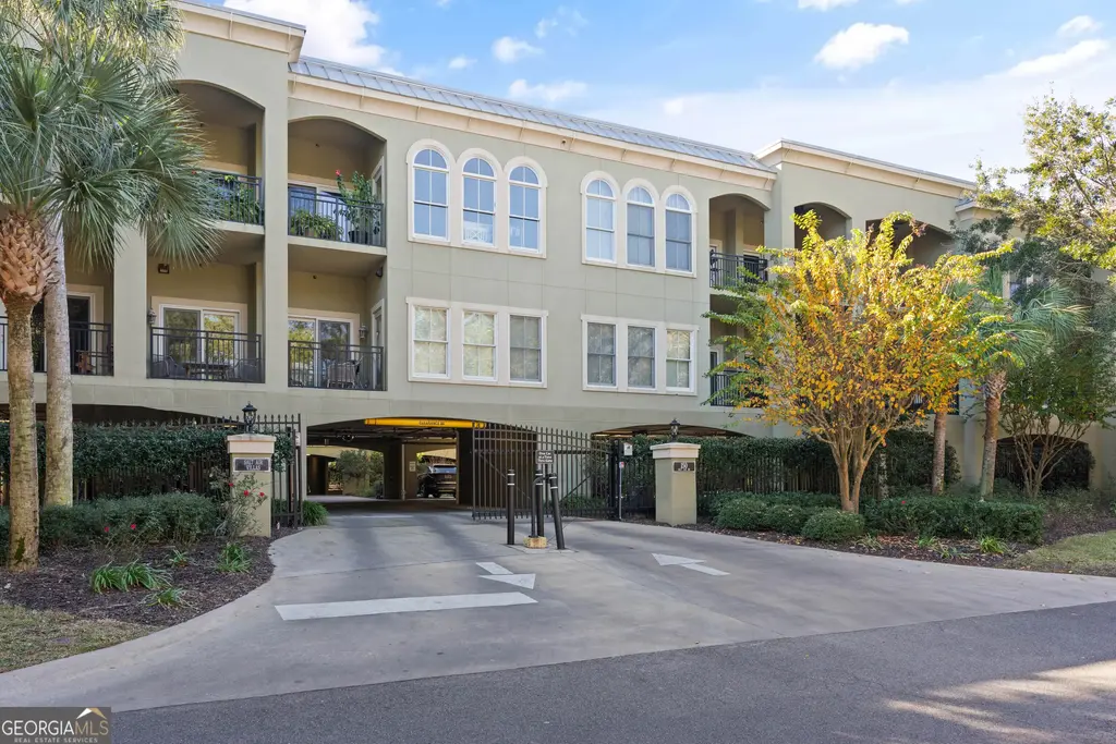 150 Salt Air Drive 201, St. Simons
