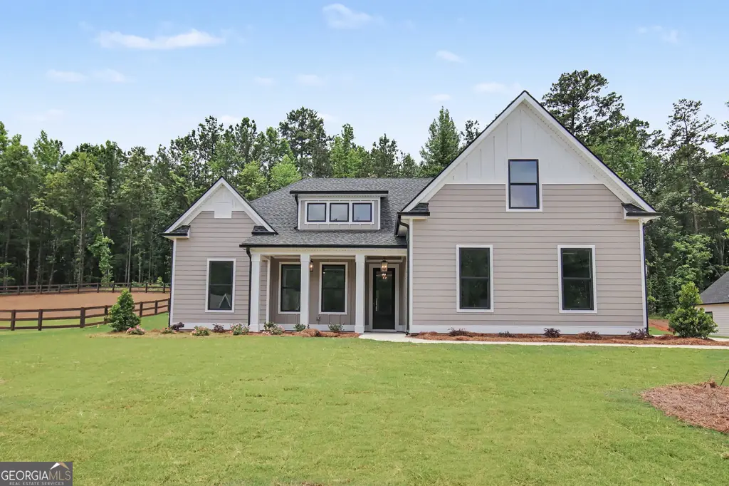 124 Ryeland Drive, Senoia