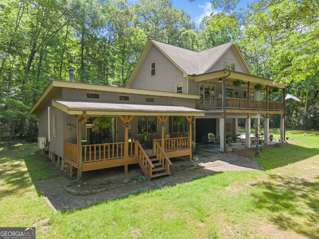 1088 Little Hawk Road, Sautee Nacoochee