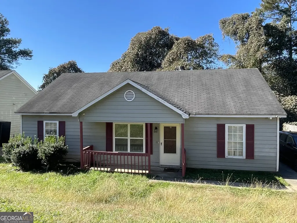 9143 Fairway Court, Riverdale