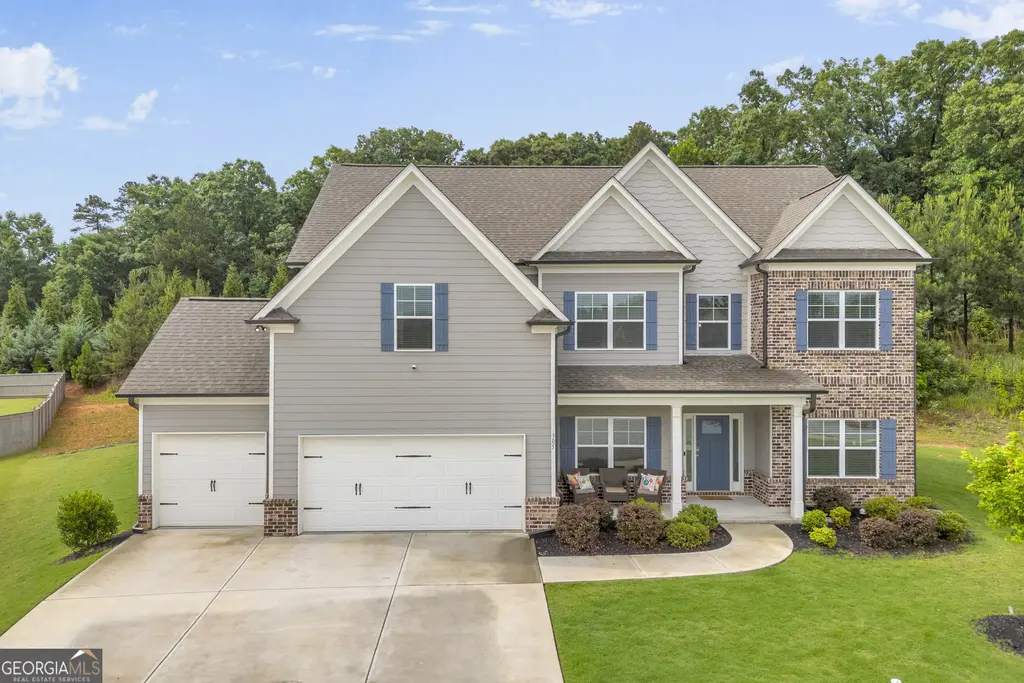 305 Parkers Place, Hoschton