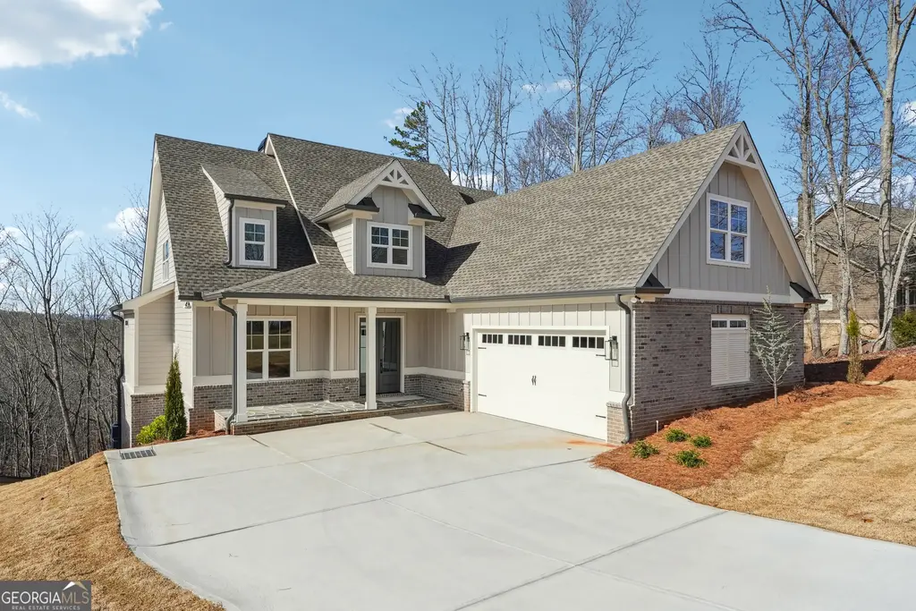 7375 Crestline Drive, Dawsonville