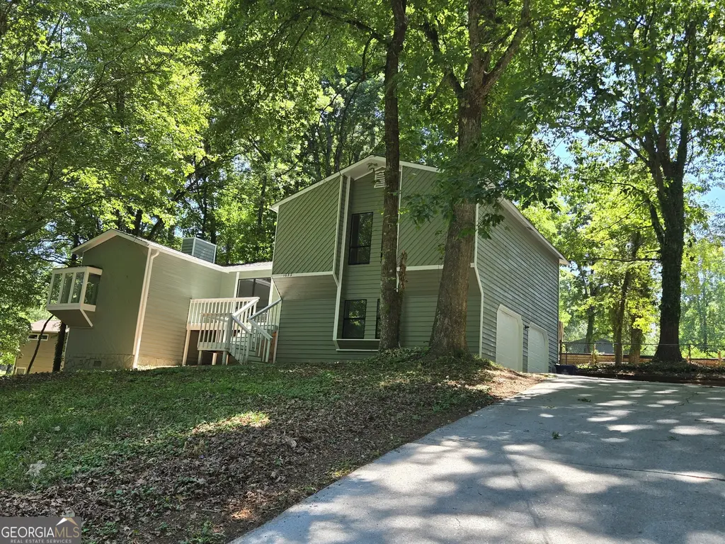 1032 Stone Mill Way, Lawrenceville