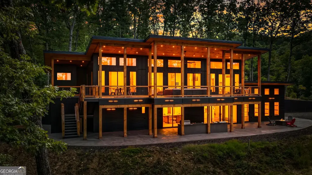 265 Park Glen Lane, Mineral Bluff