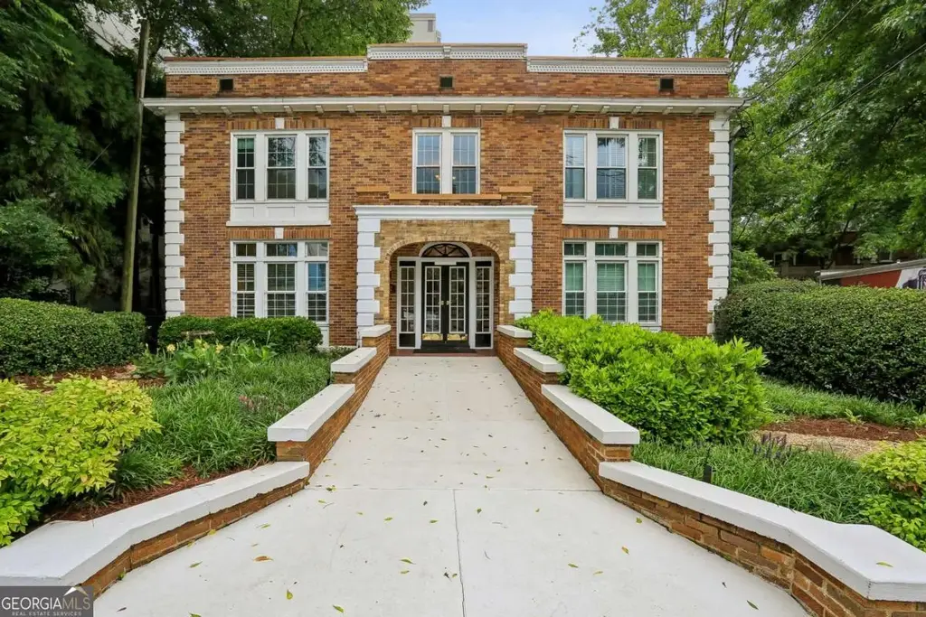 242 12th Street Ne 16, Atlanta