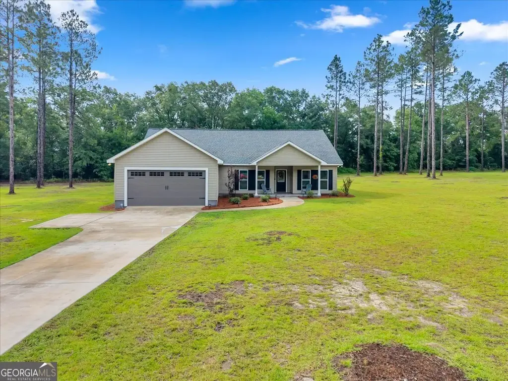 1914 Payne Road, Rentz