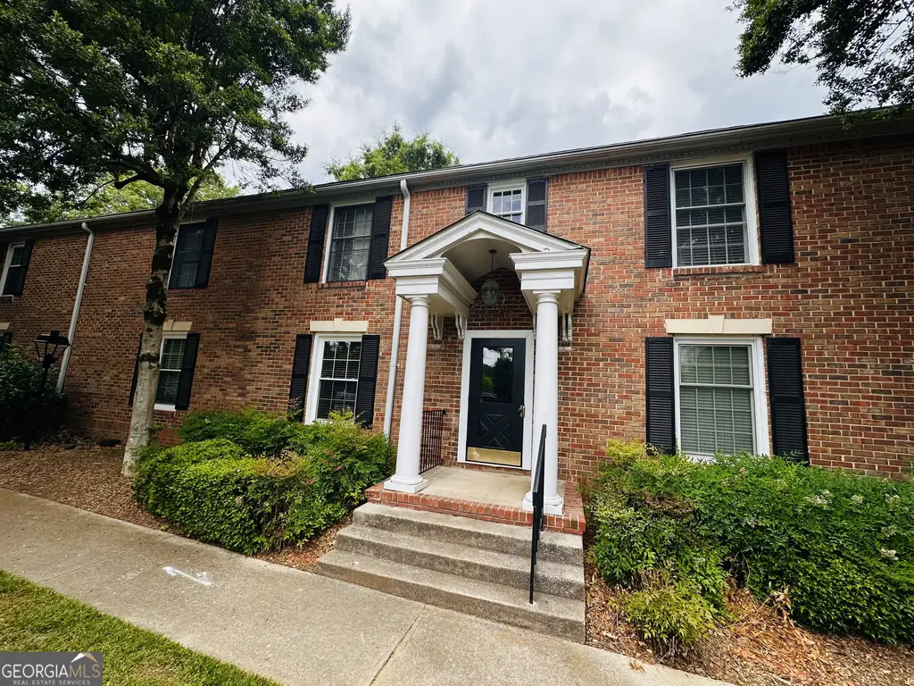 6700 Roswell Road 24e, Atlanta