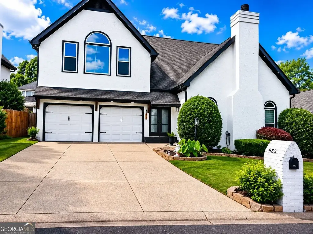 952 Bridgegate Drive Ne, Marietta