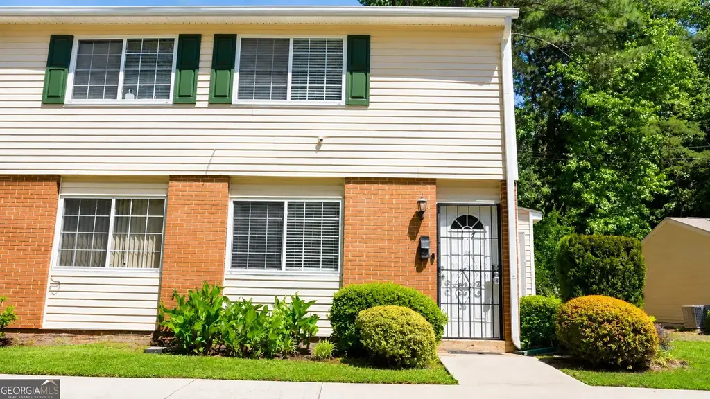 405 Fairburn Road Sw 17, Atlanta
