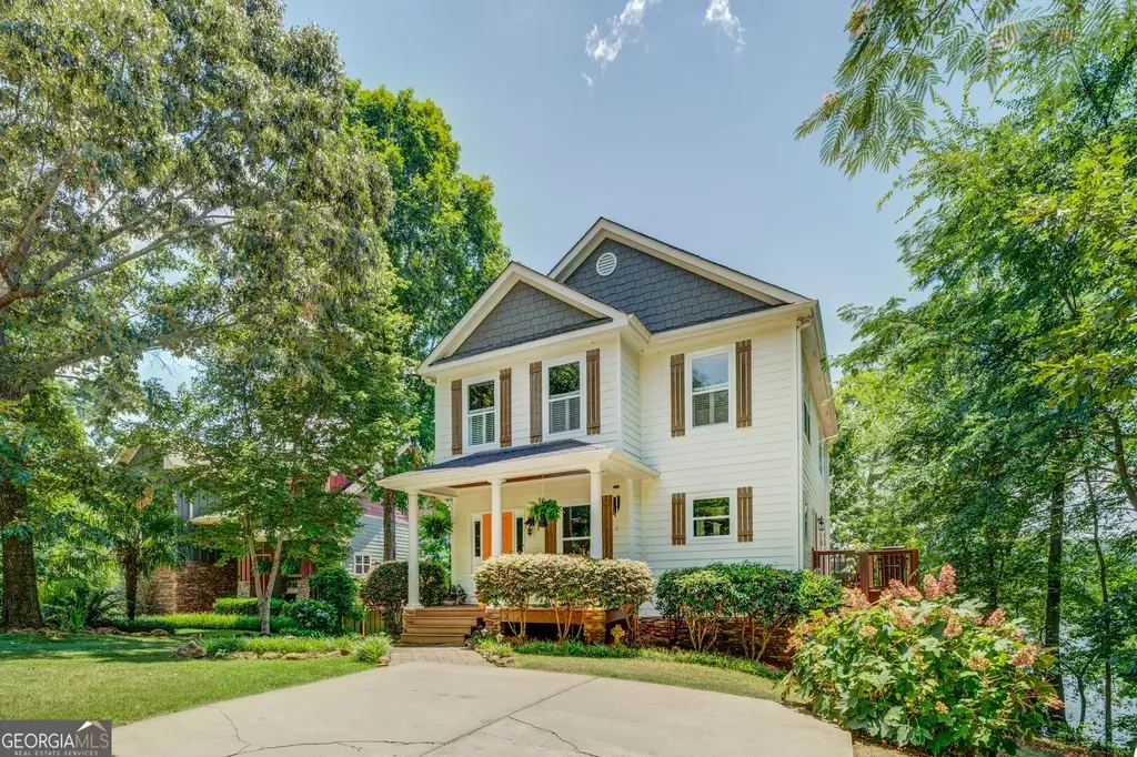 265 Shoreline Drive, Monticello