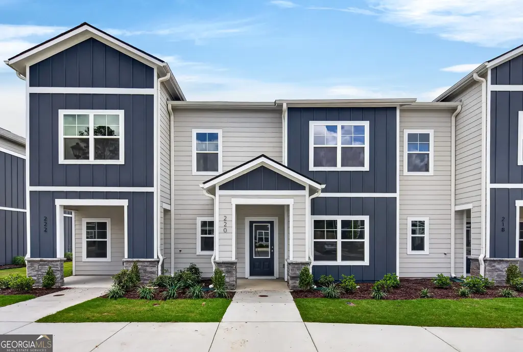 220 Rooker Drive, Lagrange