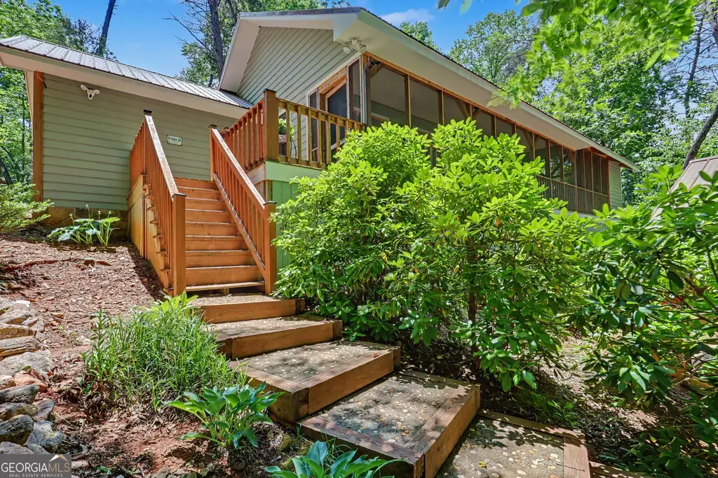 220a Brookwood Lane, Clarkesville