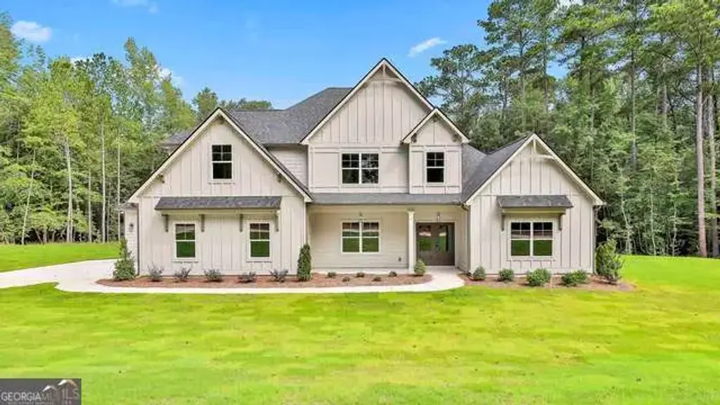 2460 N Hwy 29 2, Newnan
