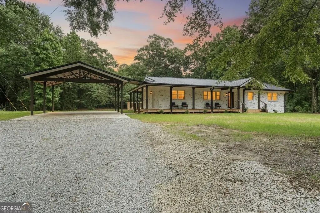1132 Highway 341 S, Barnesville