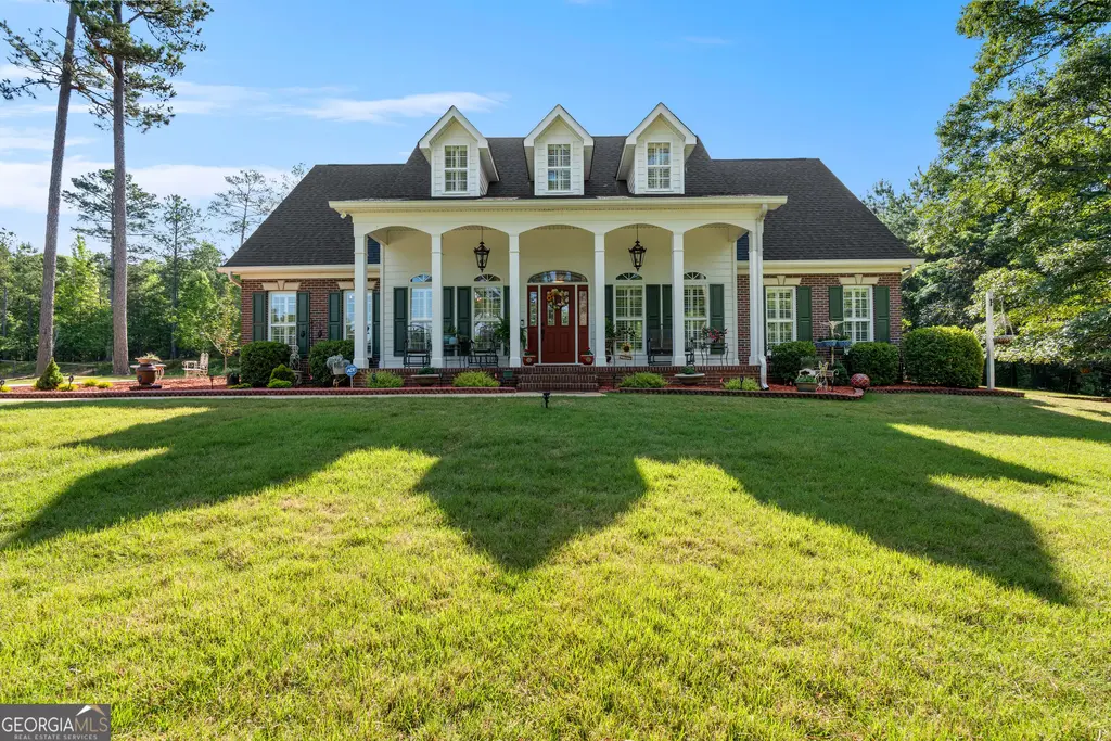 506 Riverside Drive, Lagrange