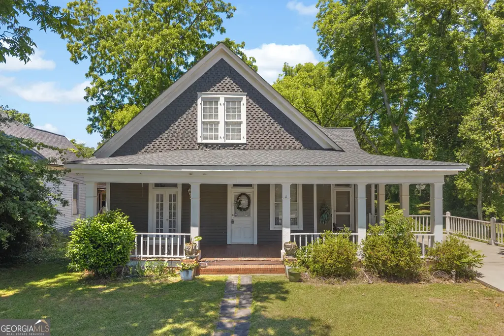 170 S Mcintosh Street, Elberton