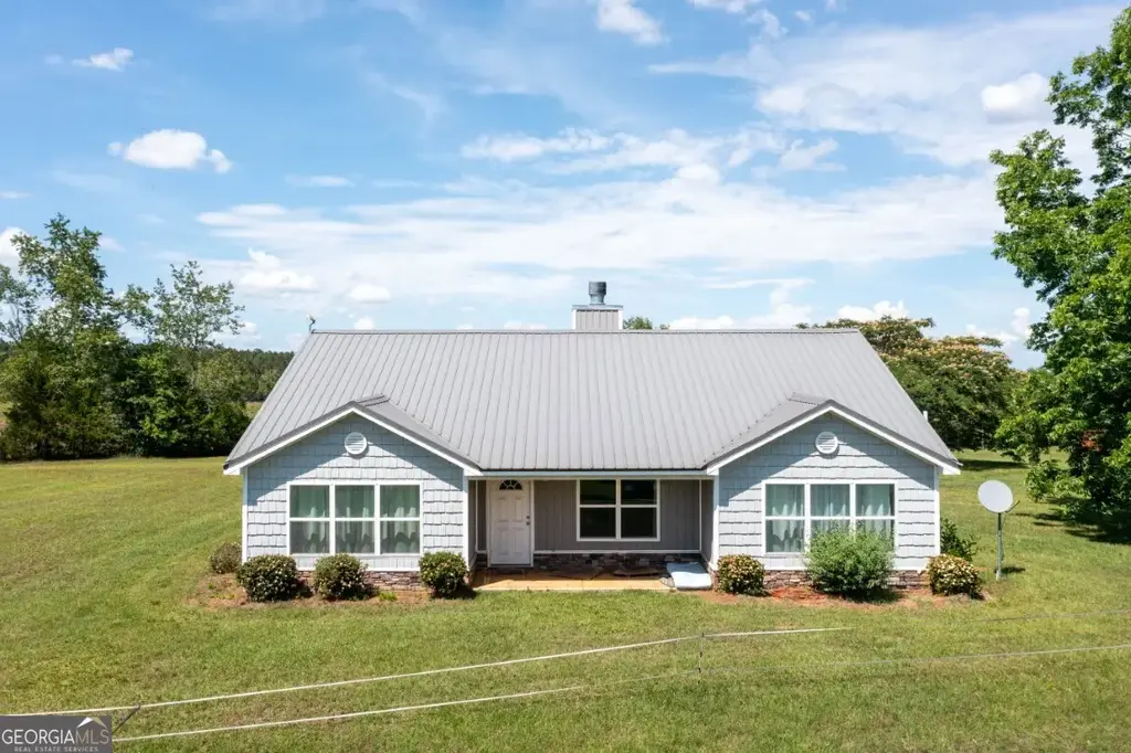 780 Jenkins Road, Blakely