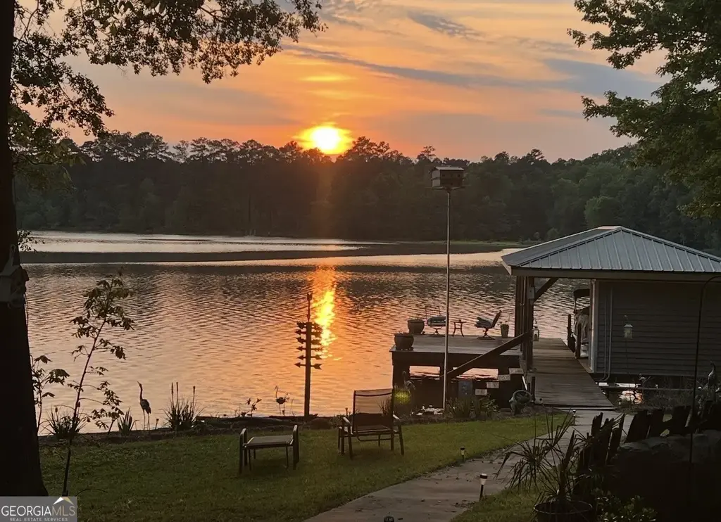 102 Allens Alley, Eatonton