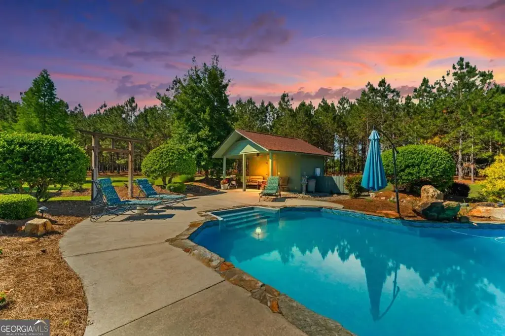 4236 S Newton Road, Millen