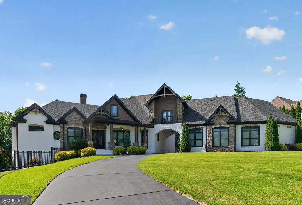 2344 Northern Oak Drive, Braselton