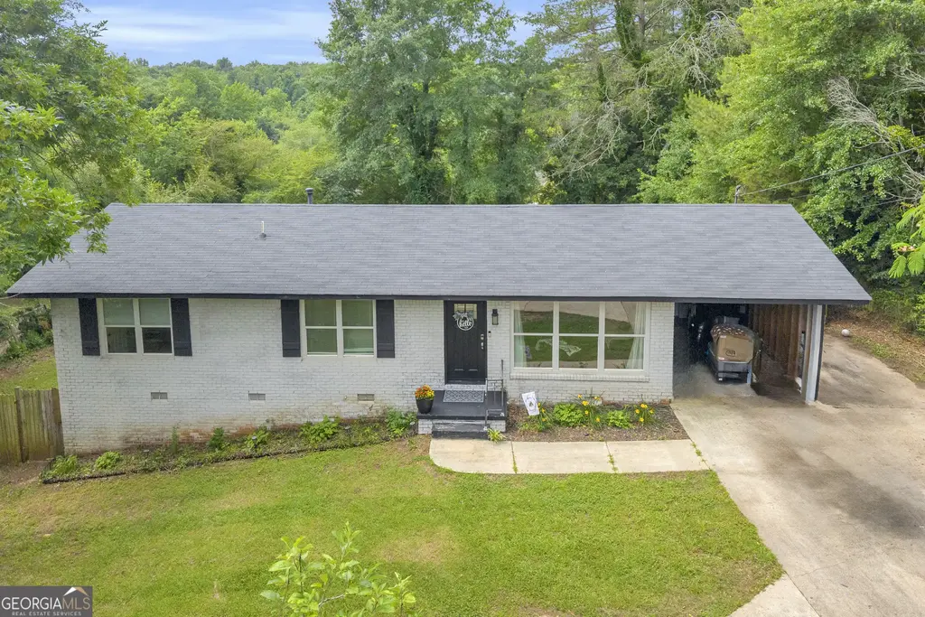 372 Scenic Drive, Toccoa