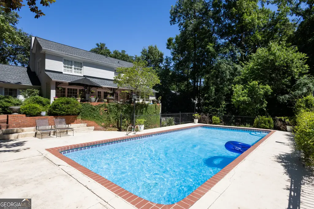1424 Waverland Drive, Macon