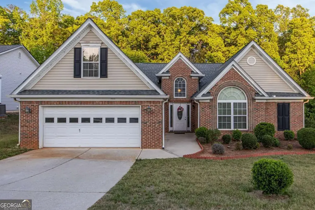190 Meadowbrook Court, Covington