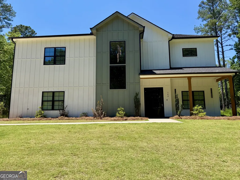 140 Wesley Place, Fayetteville
