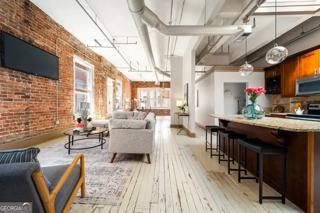 215 Mitchell Street Sw 18, Atlanta