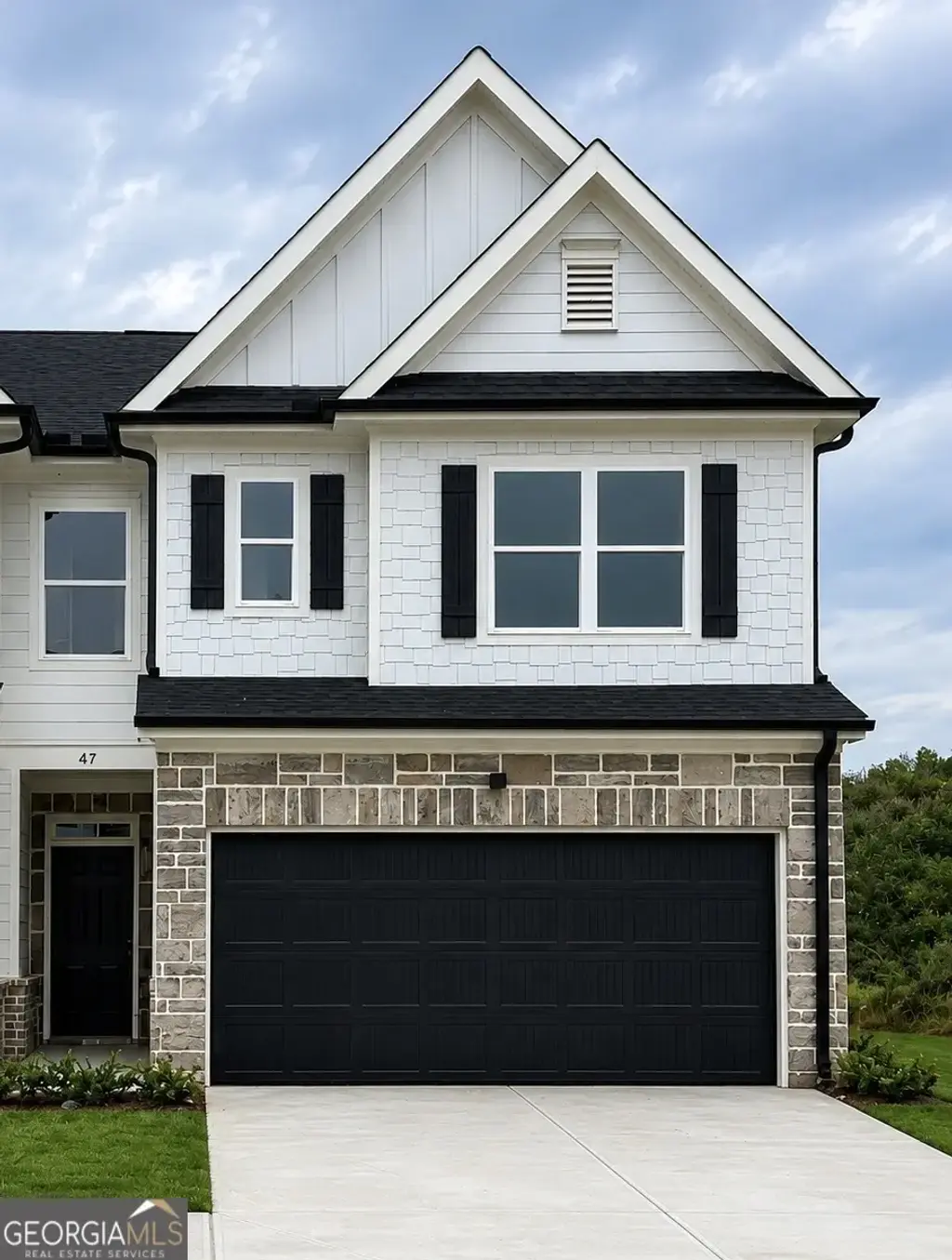 47 Crest Drive 8, Hartwell