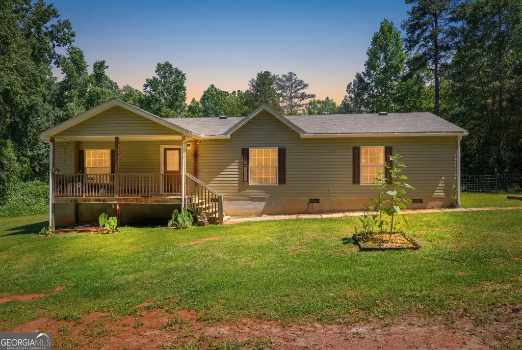 490 Gumlog Creek Road, Martin
