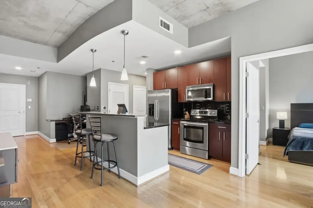 950 W Peachtree Street Nw 913, Atlanta