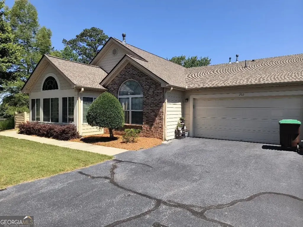 202 Silver Summit Drive Se, Conyers