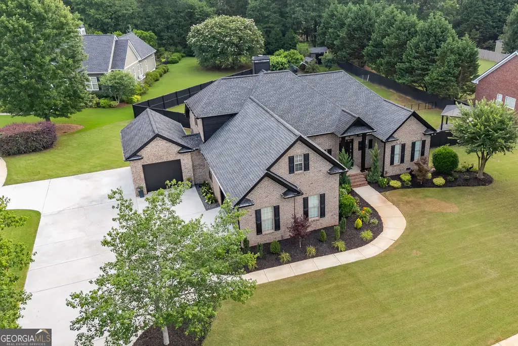 1070 Saint Albans Path, Watkinsville