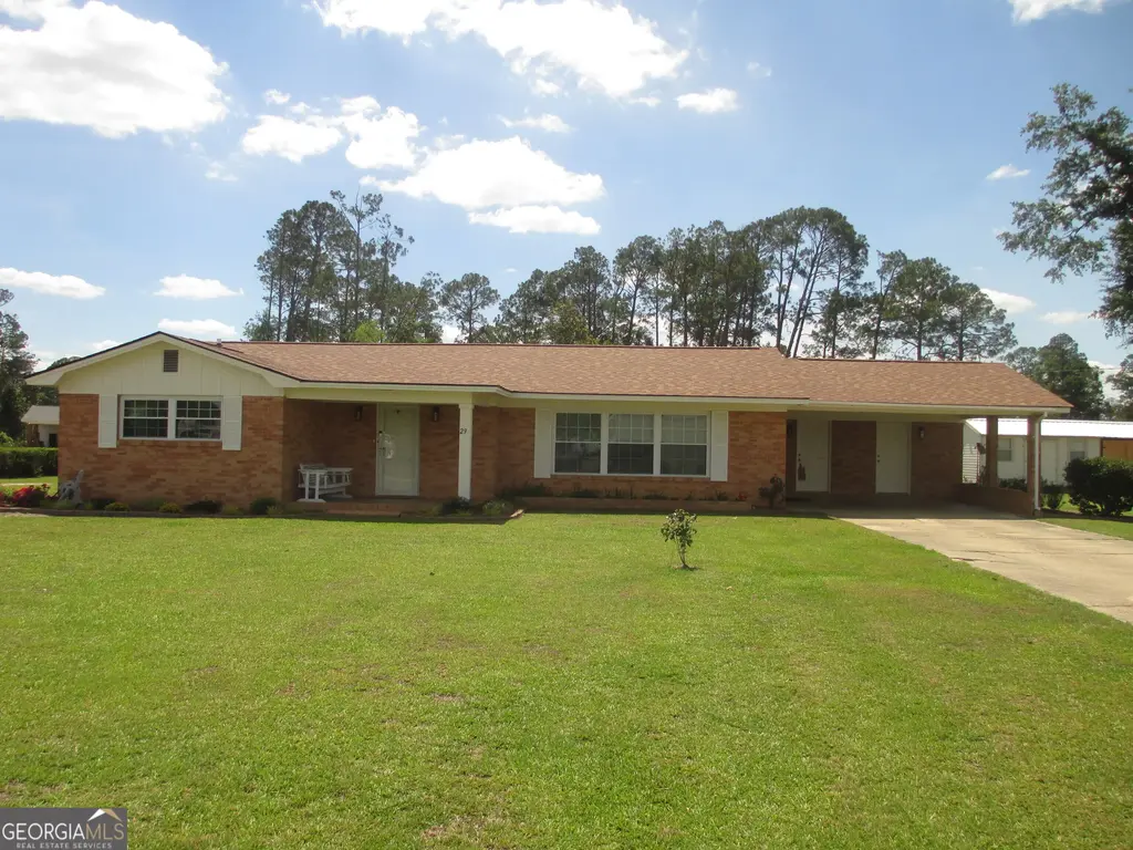 29 Pine Forest Avenue, Hazlehurst