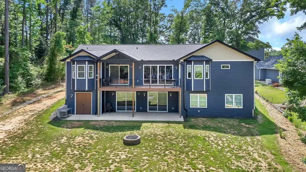 851 Durham Brown Road, Seneca
