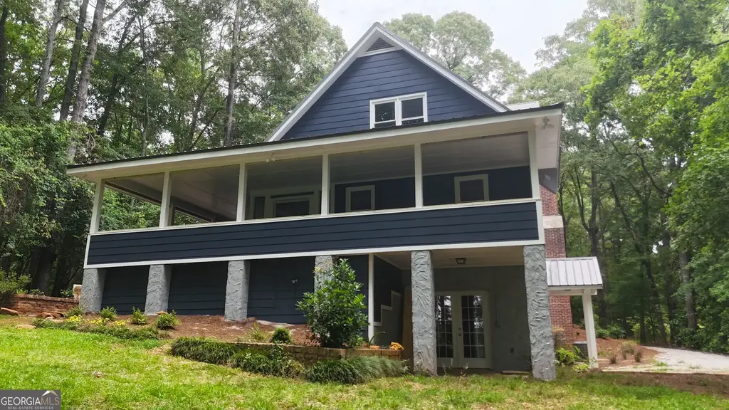 165 Riverbend Drive, Lagrange