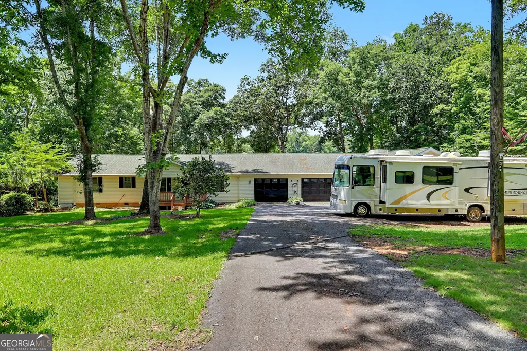130 Sunset Drive, Eatonton