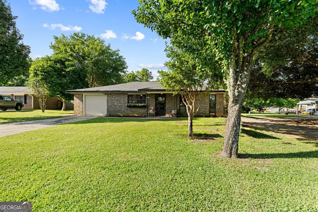 121 Barnesdale Drive, Warner Robins