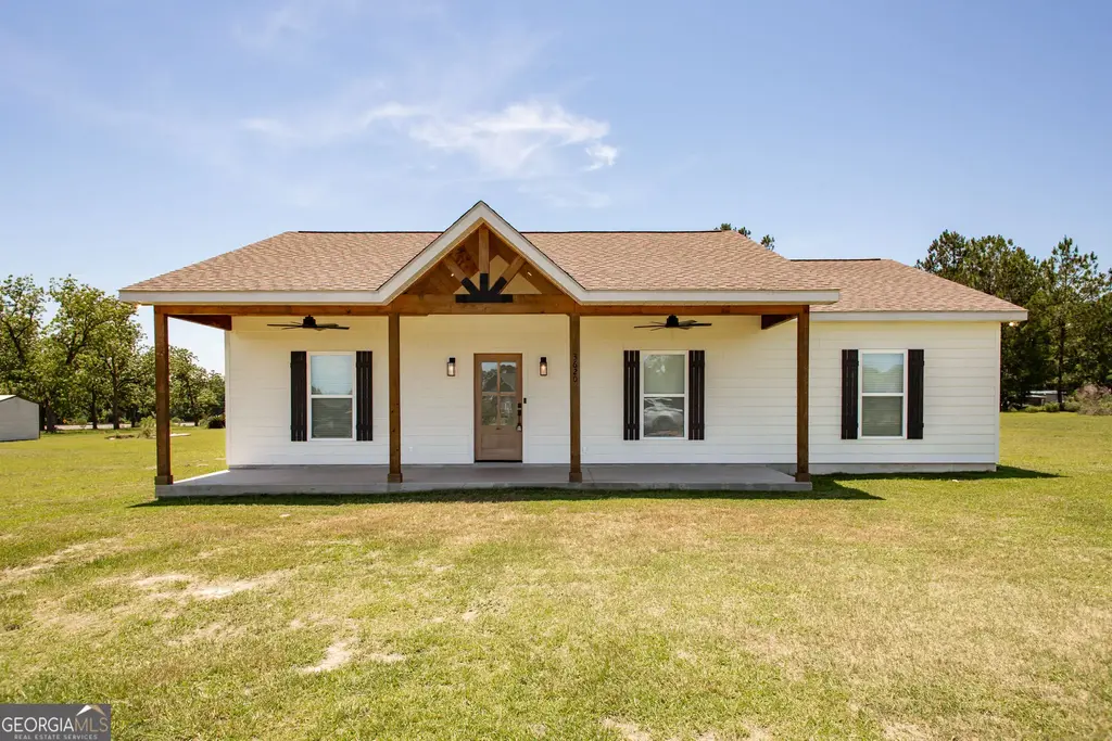 3620 Tanner Lane, Waycross
